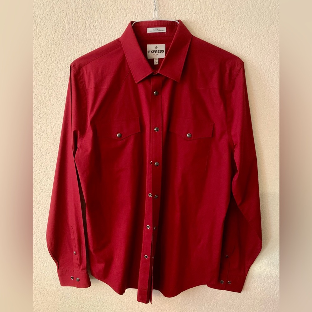 EXPRESS- Men’s long sleeve dress shirt (Large, fitted).